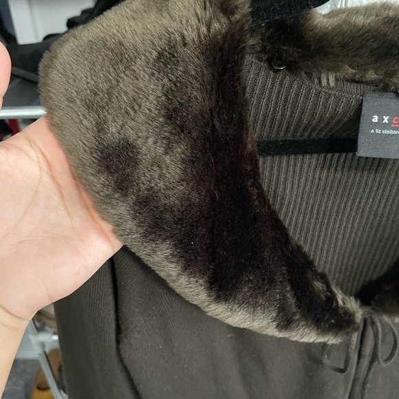 Brown Sweater Cardigan with Faux Fur Collar - Picture 6 of 6